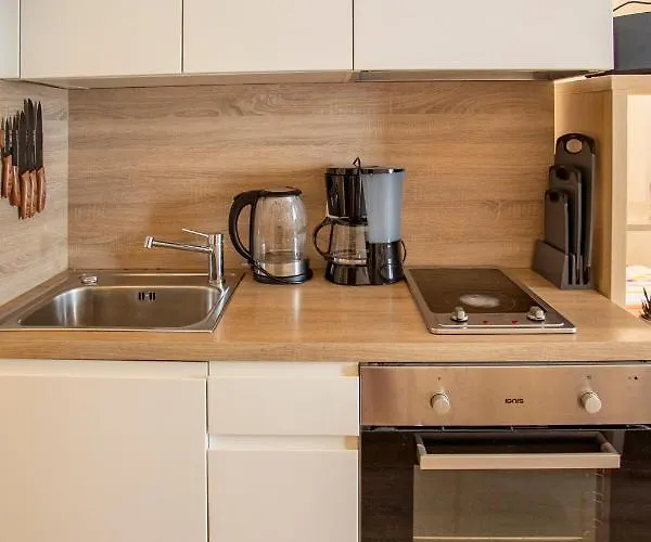 Daire Cozy Tyrolean Old Town Hall in Tirol