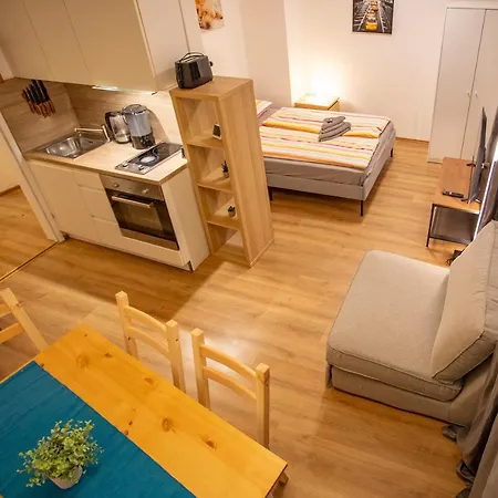 Cozy Tyrolean Old Town 哈尔-蒂罗尔